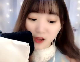 楚楚小姐姐,时尚潮流的引领者